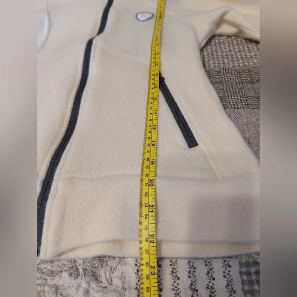 Bergans Jacket - Picture 16 of 16